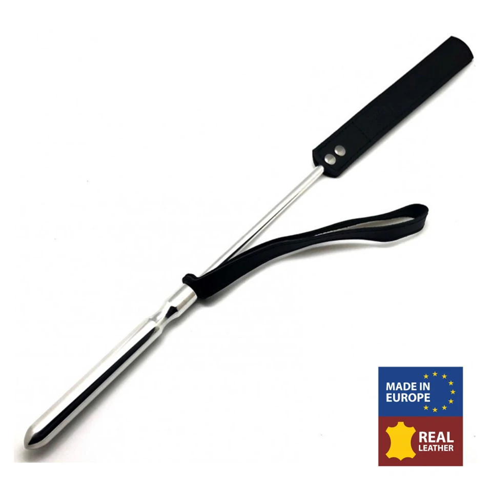 Bőr és fém korbács - 52 cm, stílusos érzékiség