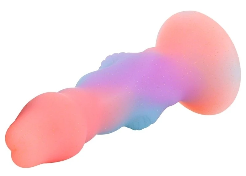 Hurix Luminescent – fénylő prémium dildó 16 x 5,5 cm