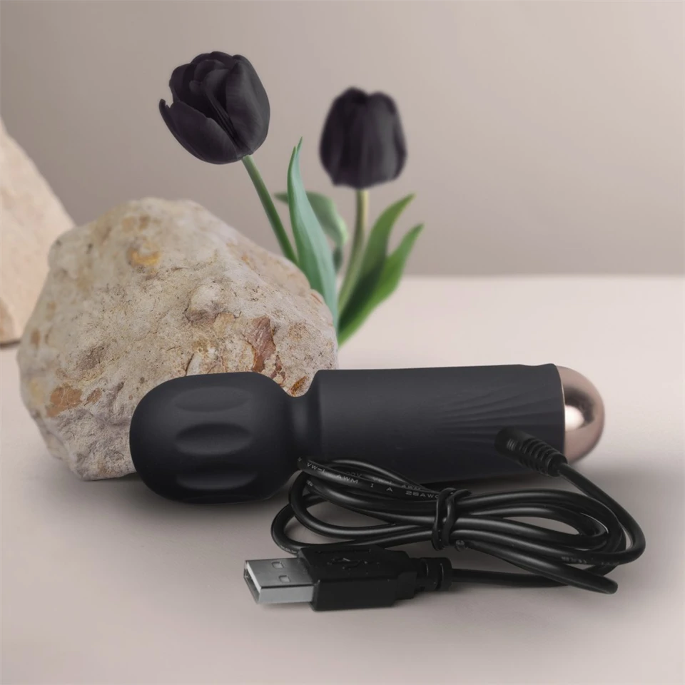 Rechargeable Mini Wand - Black Tulip