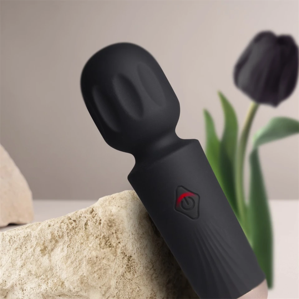 Rechargeable Mini Wand - Black Tulip