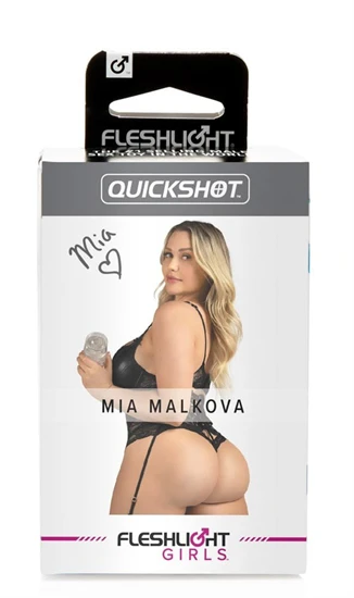Quickshot Mia Malkova -  utazó maszturbátor (áttetsző)