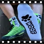 SNEAKFREAXX PUPPY NEON – fehér-zöld sportzokni